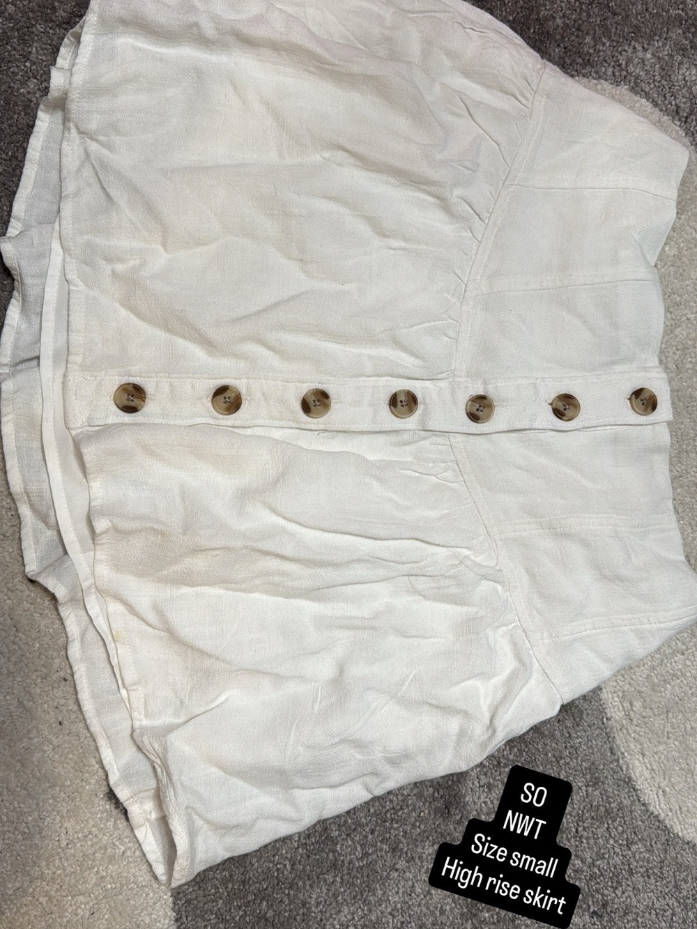 SO White High-Rise Button-Front Skirt